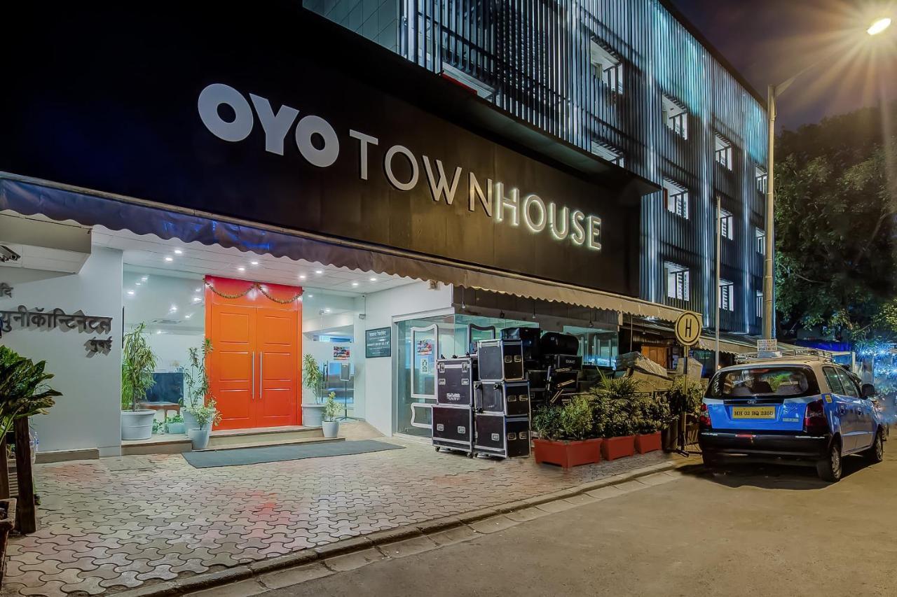 Vaccinated Staff- Oyo Townhouse 105 Khar West Station Hotel Mumbai Bagian luar foto